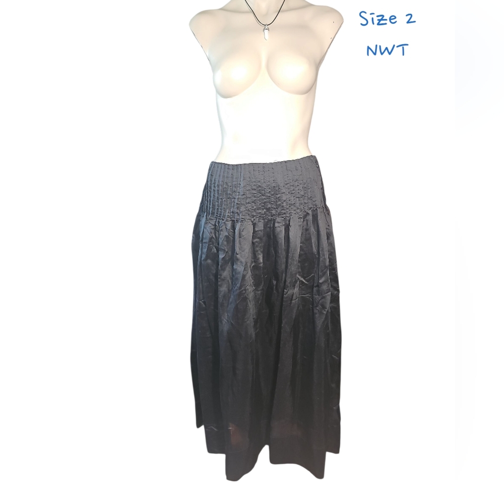 Elegant Black Women's Skirt